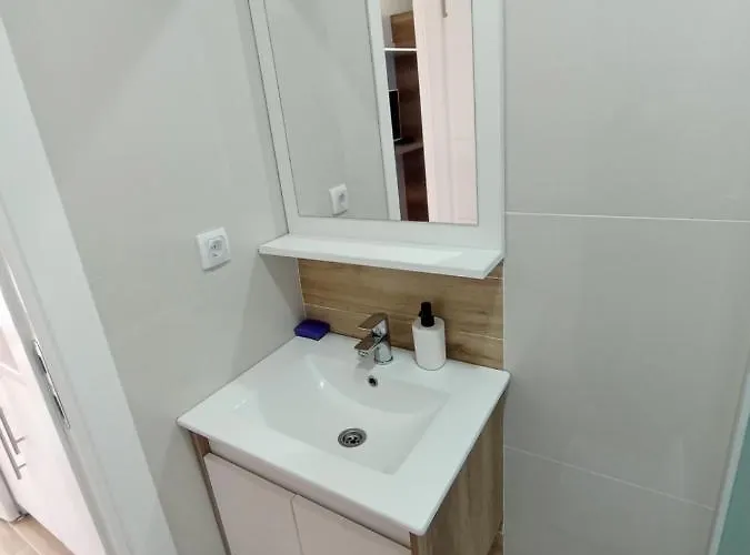 Dvori E11 Hilltop Kopaonik